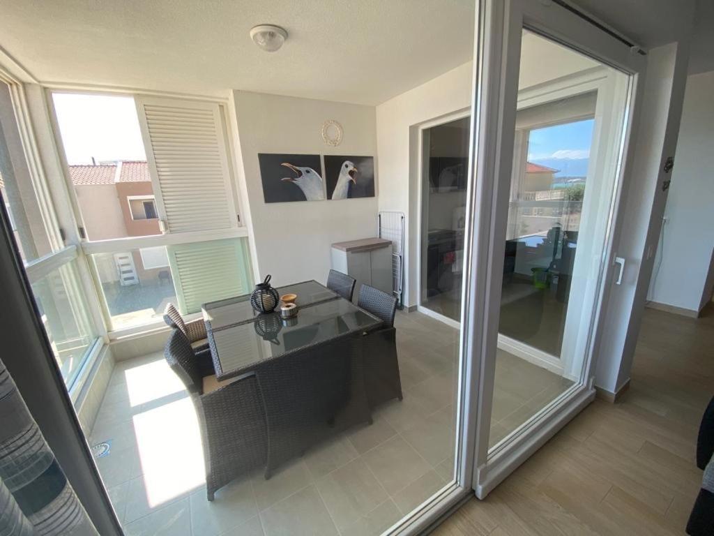 Apartman Erika Nin Exteriör bild